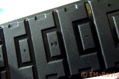 EM-Reviews_Ecandy Altavoz_Portatil_Bluetooth_IPX6_impermeable_3W0198