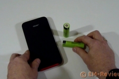 EM-Reviews_Bateria_Externa_ 2_Puertos_Power_Bank0068