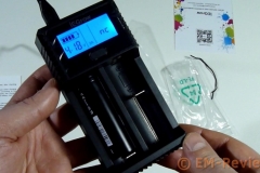 EM-Reviews_Cargador_de_bateria_USB_Pantalla_LCD_iEGrow6206
