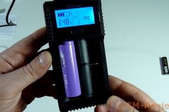 EM-Reviews_Cargador_de_bateria_USB_Pantalla_LCD_iEGrow6209
