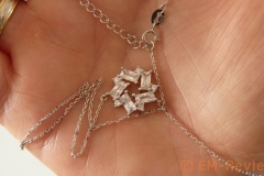 EM-Reviews_Colgante_plate_estrella_ninja1435