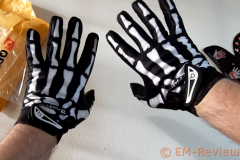 EM-Reviews_Guantes_esqueleto_Moto2160