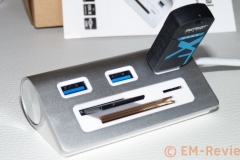 EM-Reviews_Hub_USB_3_0 _con_lector_de_tarjetas_Cateck2659
