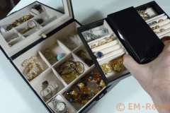 EM-Reviews_JRosee_Joyero2417