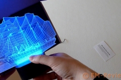 EM-Reviews_Lampara_optica_3D_Barco_Elenxs5183