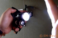 EM-Reviews_Linterna_led_de_cabeza_victsing3291