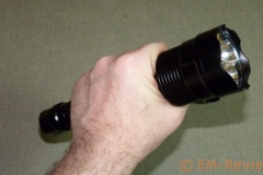 EM-Reviews_Linterna_TrustFire_Super_brillante_3800_Lm1534