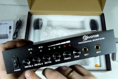 EM-Reviews_Microfonos karaoke profesionales-blancos.avi_snapshot_02.55_[2017.09.05_17.49.07]