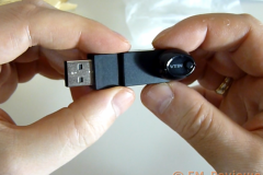 EM-Reviews_Mini_auricular_Manos_Libres_Victsing2226