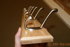 EM-Reviews_Perchero-madera1937