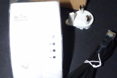 EM-Reviews_PIX-LINK_N300_WiFi_Extensor_de_red0030