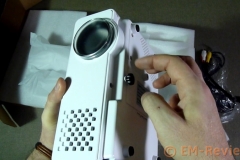 EM-Reviews_Proyector_Mini_LED_portátil3192