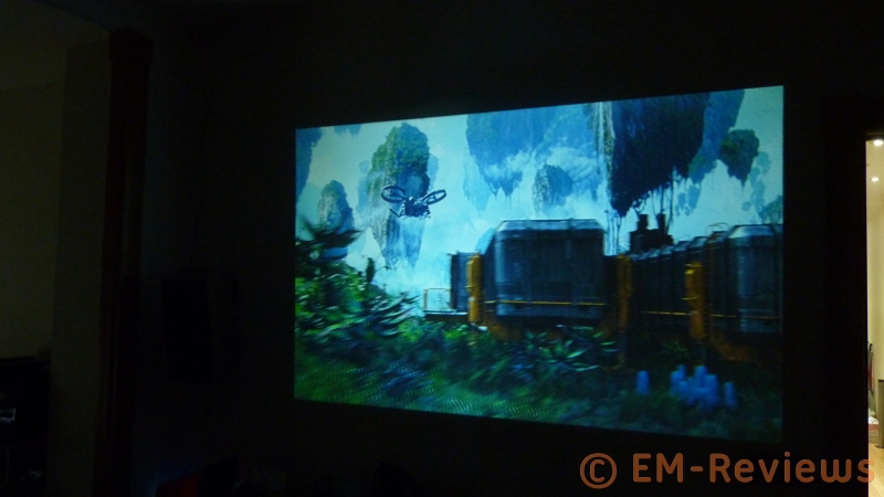 pegamento Hermana Shipley YIPIN - Proyector Home Cinema 1080p LED 2000 Lumenes - EM-Reviews