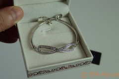 EM-Reviews_Pulsera_Infinito_cristales_Swarovski_LADY_COLOUR4910