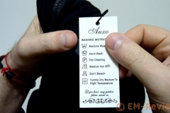 EM-Reviews_Sudadera_negra_con_cuello_alto_de_mujer_AUXO6222