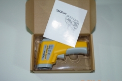 EM-Reviews_Tacklife_IT-T03_Termometro_infrarrojo_digital_Laser0018