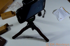 EM-Reviews_Tripode_mini_flexible0818